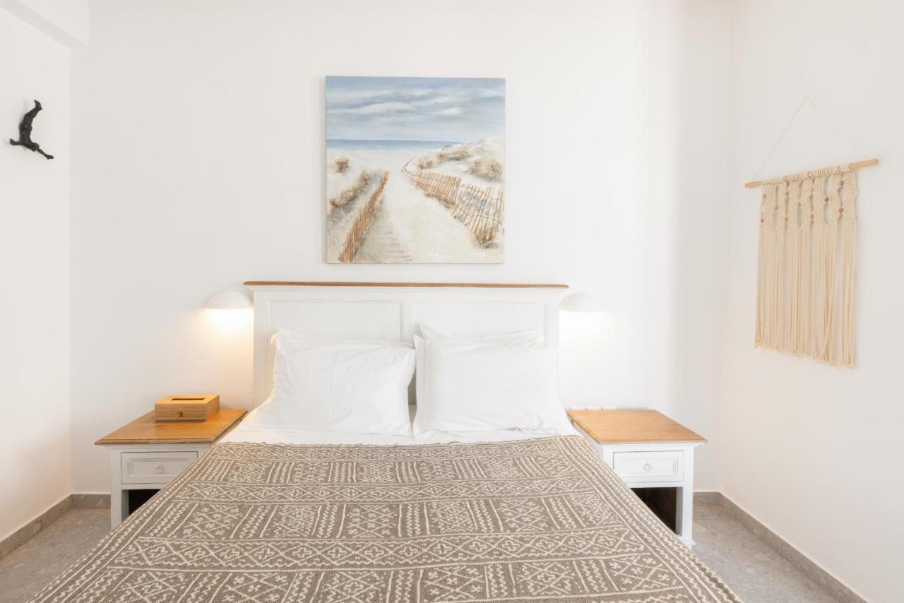 Parosquare Central Suites Dış mekan fotoğraf